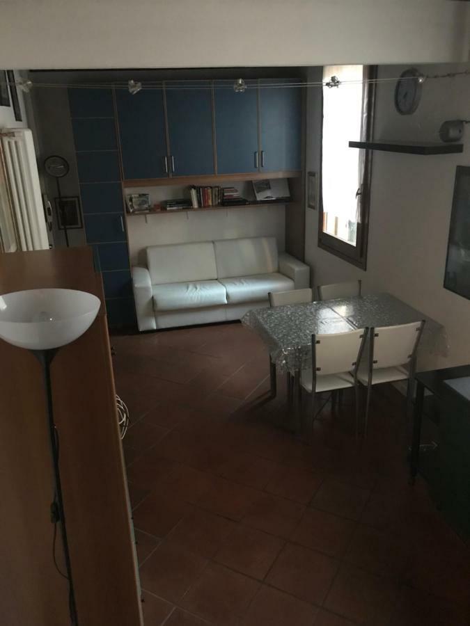 Elena Apartment Ferrara Exterior foto